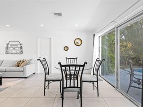 3035 Hayes St, Hollywood FL 33021