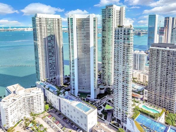 650 NE 32nd St 1004, Miami FL 33137
