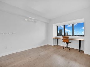 650 NE 32nd St 1004, Miami FL 33137