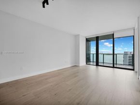 650 NE 32nd St 1004, Miami FL 33137