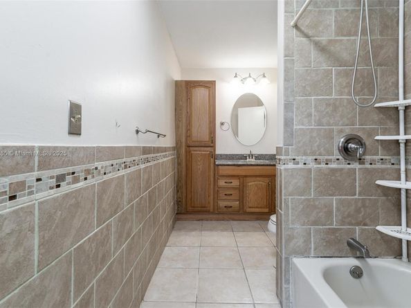 9919 SW 1st Ct, Coral Springs FL 33071
