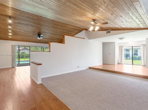 9919 SW 1st Ct, Coral Springs FL 33071
