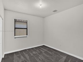 2502 NE 1st St, Homestead FL 33033