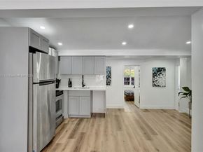 920 SW 8th Ct, Miami FL 33130