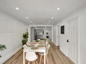 920 SW 8th Ct, Miami FL 33130