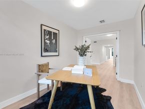 7996 Crespi Blvd 4, Miami Beach FL 33141