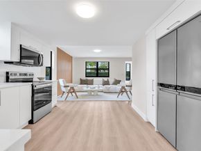 7996 Crespi Blvd 4, Miami Beach FL 33141