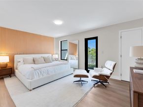 7996 Crespi Blvd 4, Miami Beach FL 33141