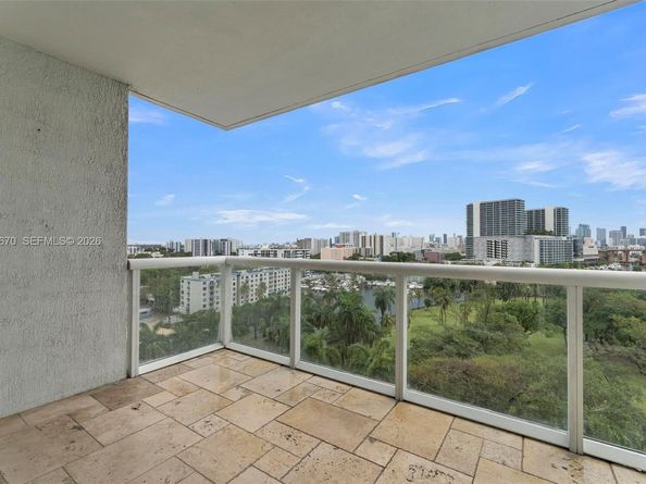 1861 NW S River Dr 1207, Miami FL 33125