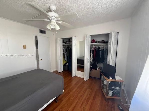 920 NE 199th St 4S, Miami FL 33179