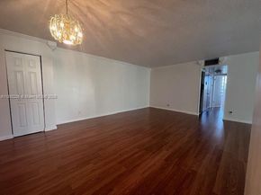 920 NE 199th St 4S, Miami FL 33179