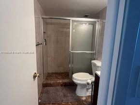 920 NE 199th St 4S, Miami FL 33179