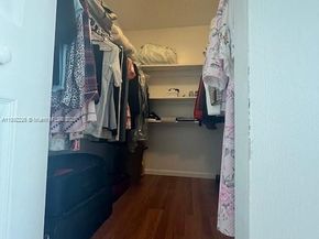 920 NE 199th St 4S, Miami FL 33179
