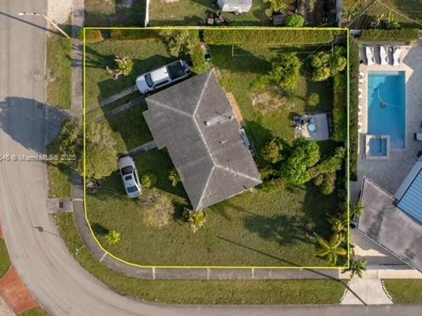 5455 SW 116th Ave, Miami FL 33165