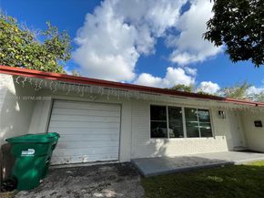 10011 SW 162nd St, Miami FL 33157