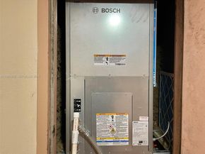 4001 Hillcrest Dr 609, Hollywood FL 33021