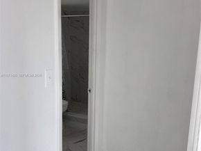 9041 Sunrise Lakes Blvd 303, Sunrise FL 33322