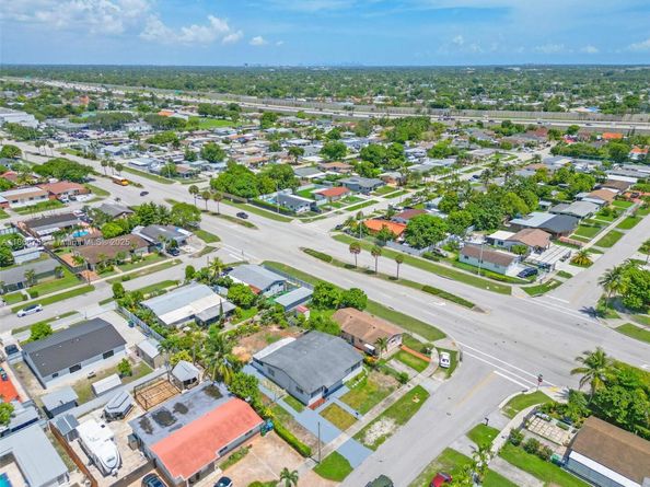 11711 SW 181st Ter, Miami FL 33177