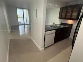 850 N Miami Ave W905, Miami FL 33136