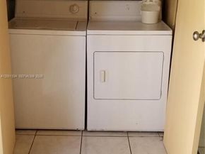14201 N Kendall Dr 212D, Miami FL 33186