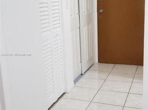 14201 N Kendall Dr 212D, Miami FL 33186