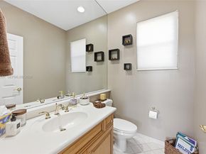 2488 Provence Cir, Weston FL 33327