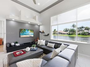 2488 Provence Cir, Weston FL 33327