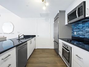 50 Biscayne Blvd 3904, Miami FL 33132