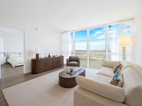 50 Biscayne Blvd 3904, Miami FL 33132