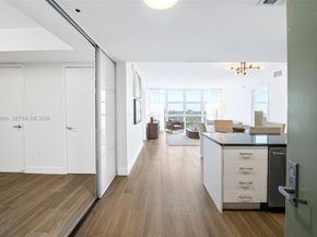 50 Biscayne Blvd 3904, Miami FL 33132