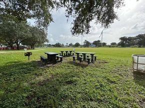 20020 Bel Aire Dr, Cutler Bay FL 33189
