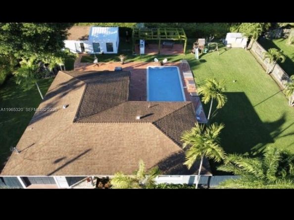 265 NE 151st St, Miami FL 33162