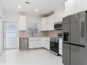 215 SW 32nd Ct Rd, Miami FL 33135
