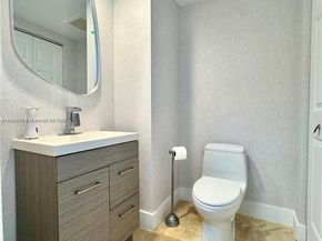 1745 E Hallandale Beach Blvd 501W, Hallandale Beach FL 33009