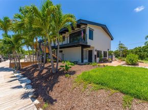 516 NE 6th Ave, Deerfield Beach FL 33441