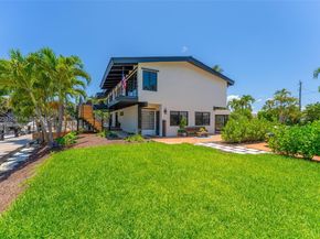 516 NE 6th Ave, Deerfield Beach FL 33441