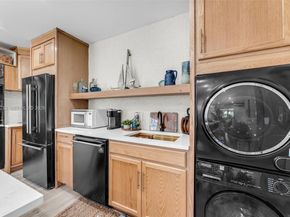 516 NE 6th Ave, Deerfield Beach FL 33441