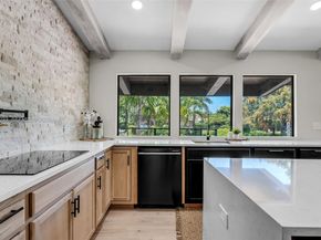 516 NE 6th Ave, Deerfield Beach FL 33441