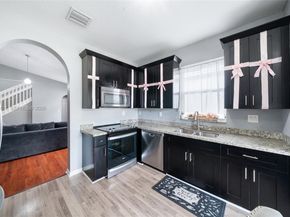 1097 NE 40th Rd, Homestead FL 33033