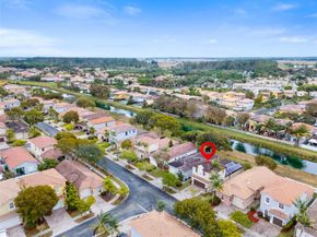 1097 NE 40th Rd, Homestead FL 33033