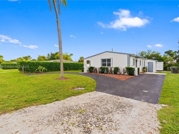 1700 NW 13th St, Fort Lauderdale FL 33311