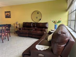 18555 NE 14th Ave 516, Miami FL 33179