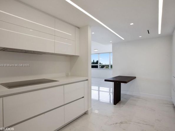 2 Grove Isle Dr B410, Miami FL 33133