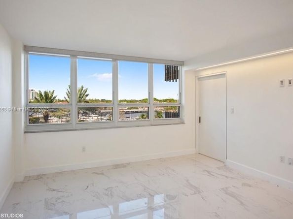2 Grove Isle Dr B410, Miami FL 33133