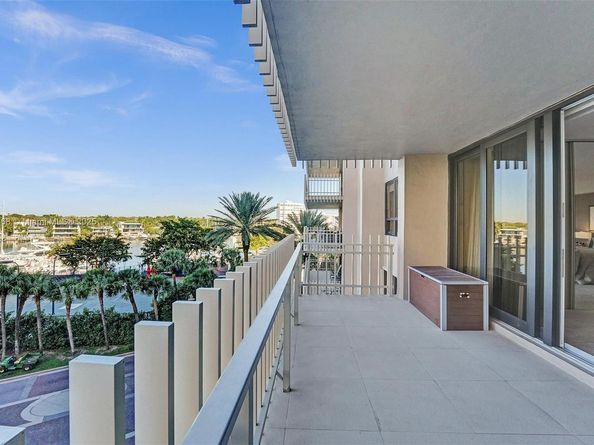 2 Grove Isle Dr B410, Miami FL 33133