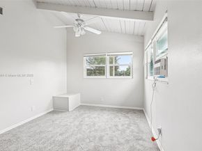 214 SW 4th St, Boca Raton FL 33432