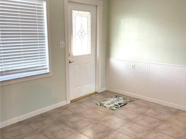 110 E Windsor Rd E, Jupiter FL 33469