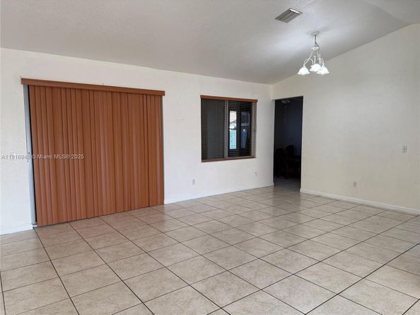 16605 SW 103rd Ct, Miami FL 33157