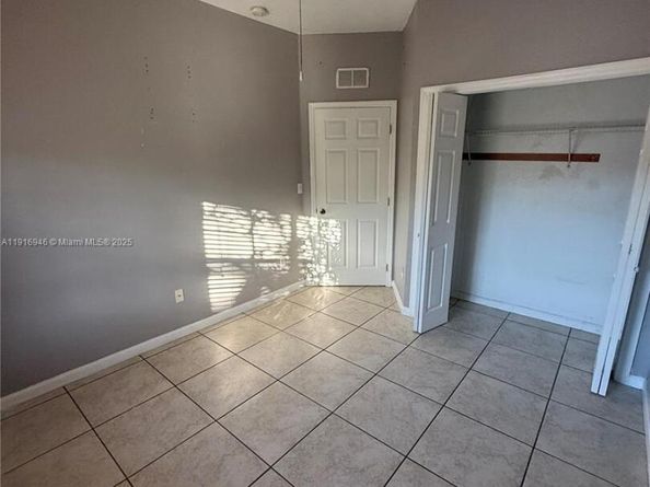 16605 SW 103rd Ct, Miami FL 33157