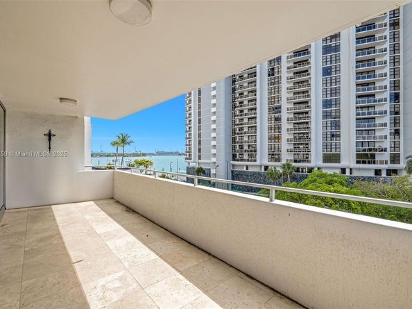 11 Island Ave 411, Miami Beach FL 33139
